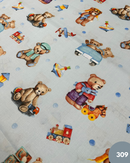 COTONE 100% - 309 ORSETTO IN AUTO FONDO CELESTE