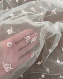 TULLE RICAMO FIORELLINO FONDO BIANCO