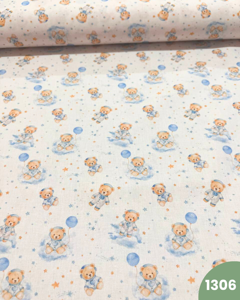 COTONE 100% - 1306 ORSETTO CELESTE FONDO BIANCO