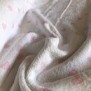 SPUGNA DI COTONE - FONDO BIANCO CUORE ROSA