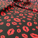 MON-120 BACIO ROSSO FONDO NERO