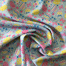 MON-084 OVETTO E FARFALLE COLORATE FONDO CELESTE