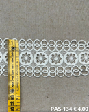 PAS-134 PASSAMANERIA TRAMEZZO CERCHIO E FIORE H 6CM